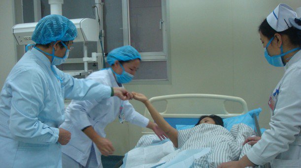 PICC置管术穿刺前评估患者血管